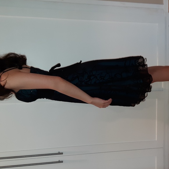 Speechless Semi-Formal Satin Dress - Picture 6 of 11